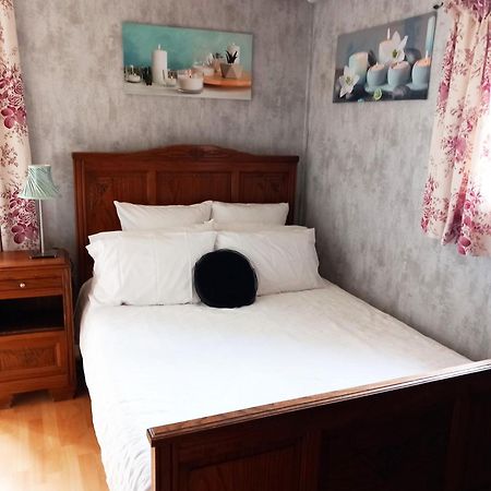 Country B&B Saint-Pierre-d'Eyraud Zewnętrze zdjęcie