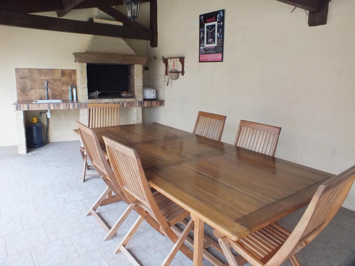 Country B&B Saint-Pierre-d'Eyraud Zewnętrze zdjęcie