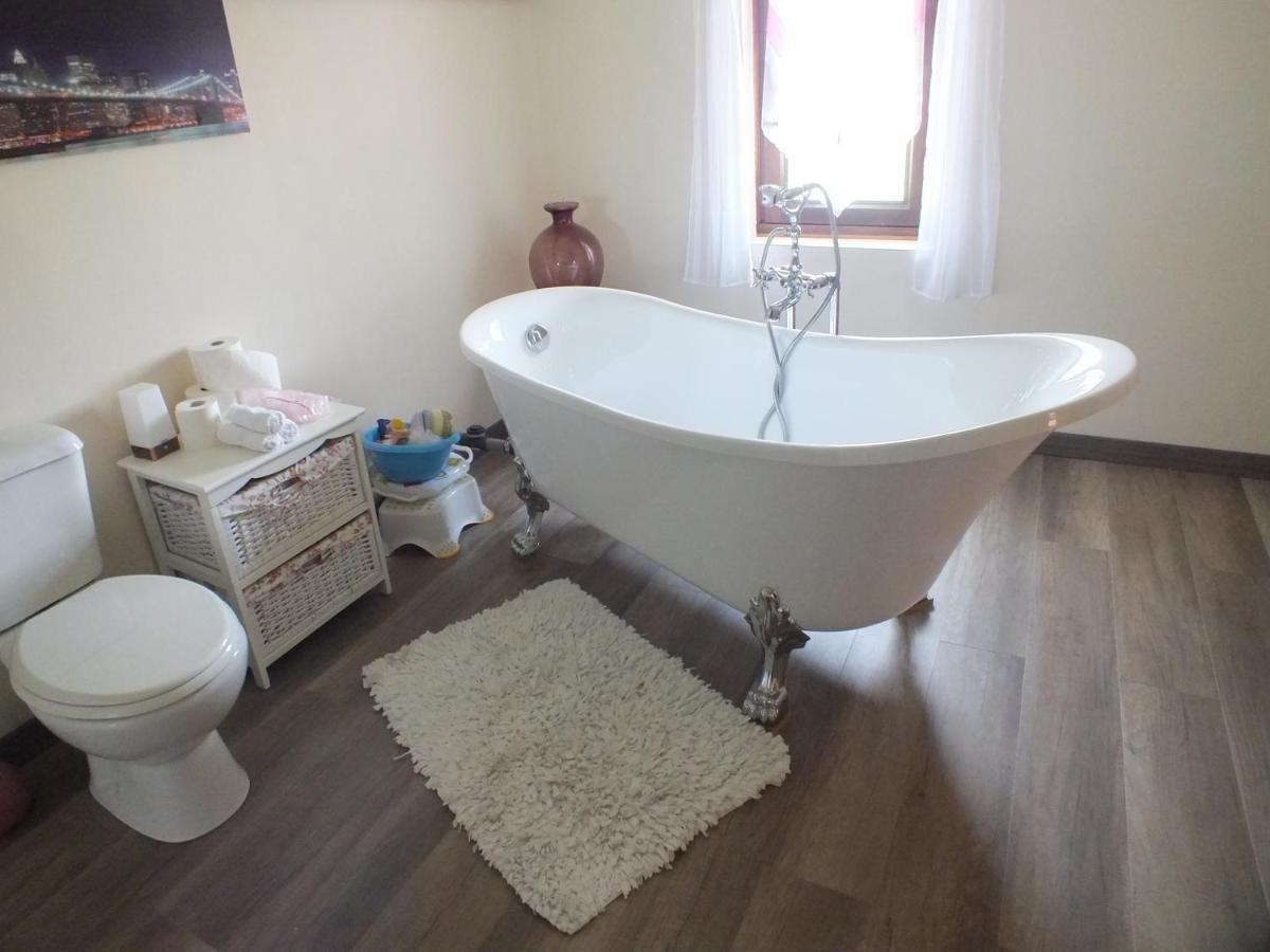 Country B&B Saint-Pierre-d'Eyraud Zewnętrze zdjęcie